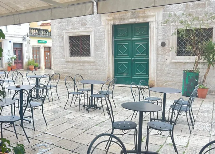 Appartement Light Filled Spacious Penthouse In Centre *