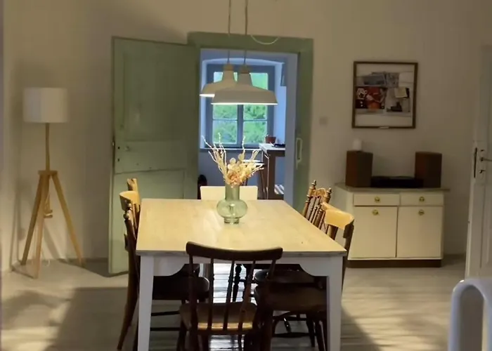 Appartement Light Filled Spacious Penthouse In Centre